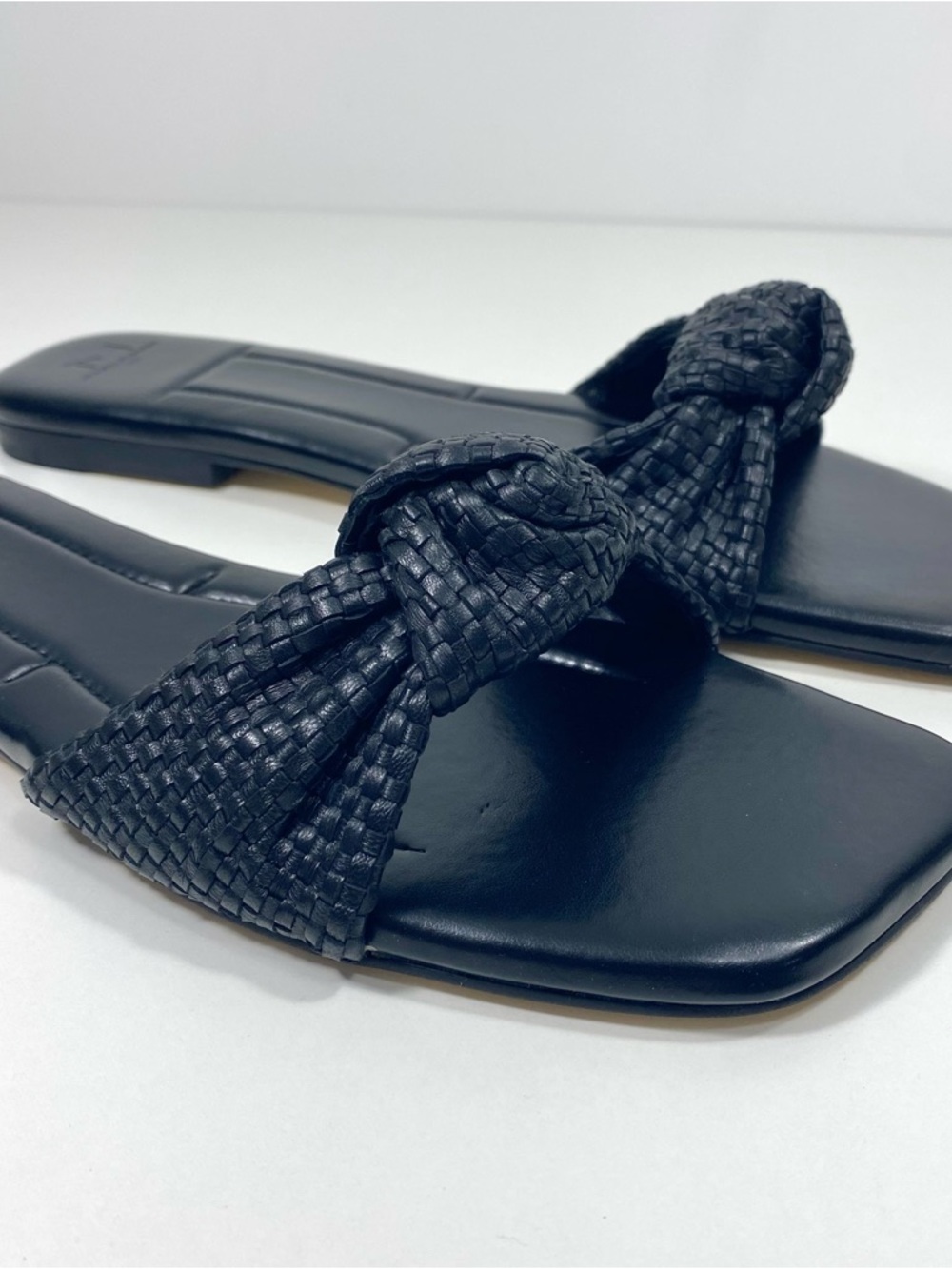 Marc Fisher LTD Marlon Black Leather Slides Sandals Flats + Woven Knot Upper 11